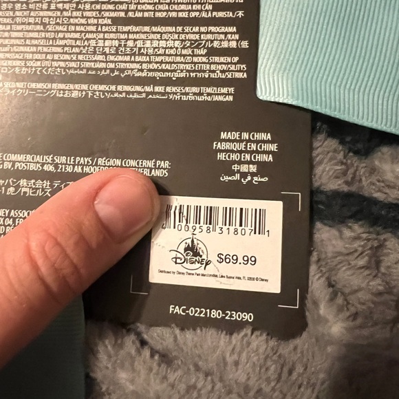 30th Anniversary Nightmare before Christmas Throw Blanket - Picture 4 of 4